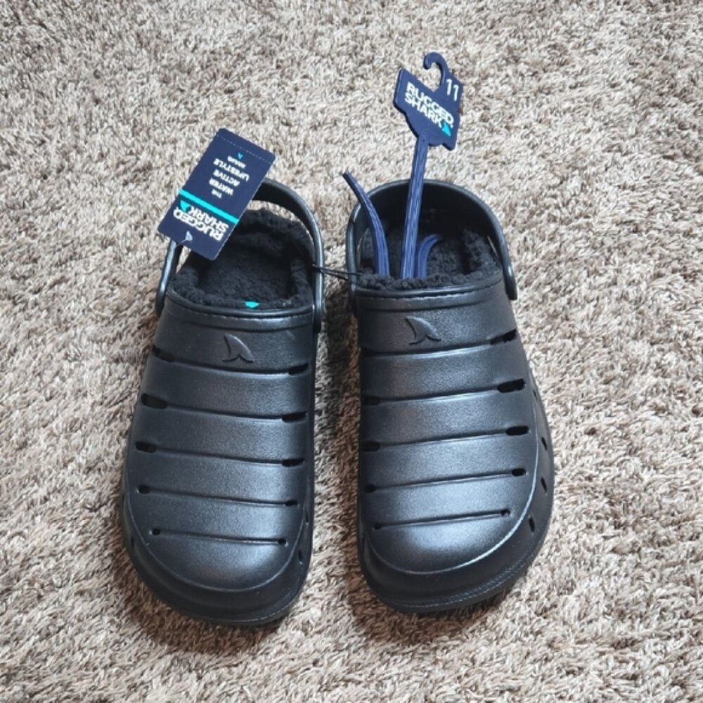 Rugged Shark Memory Foam Lined Black Size 11 Clogs Crocs Slip Ons Shoes Durable